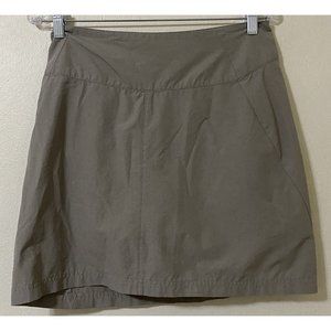 Royal Robbins Women's Size 6  Light Khaki Unlined Casual Hiking Skirt Waist 29"